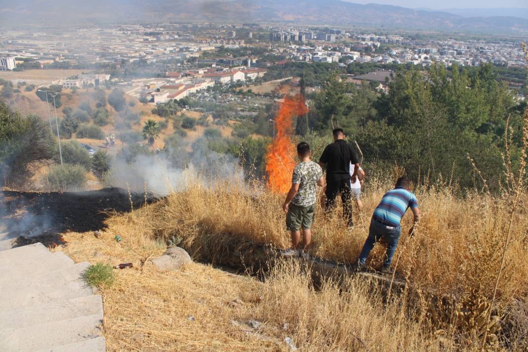 Aydın'daki yangın kontrol altına alındı. 19 er dumandan etkilendi 18